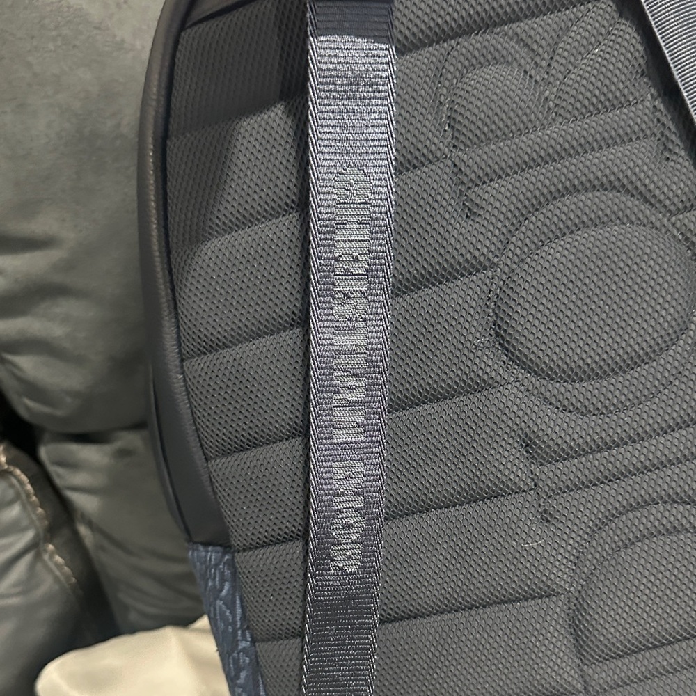 Dior Monogram Navy Backpack - Picture 8 of 8